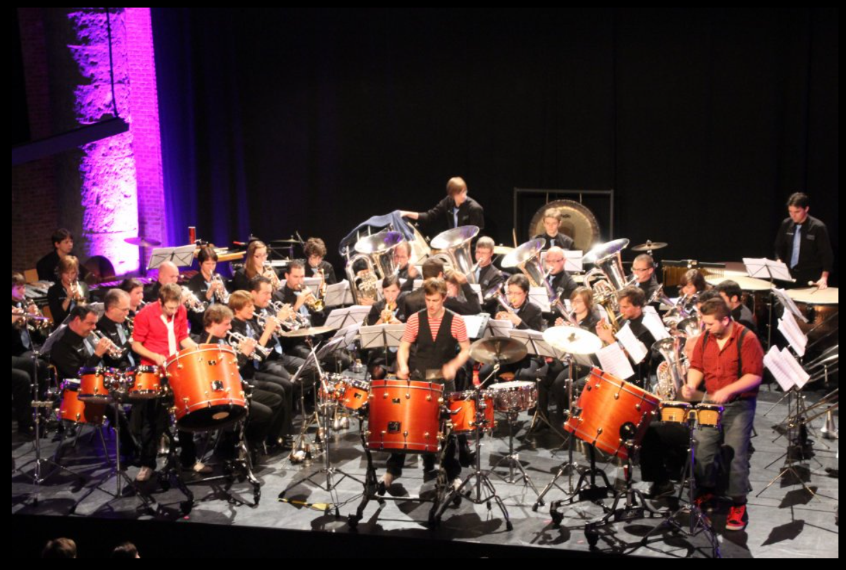 Brassband Hombeek met Percussive in 2012